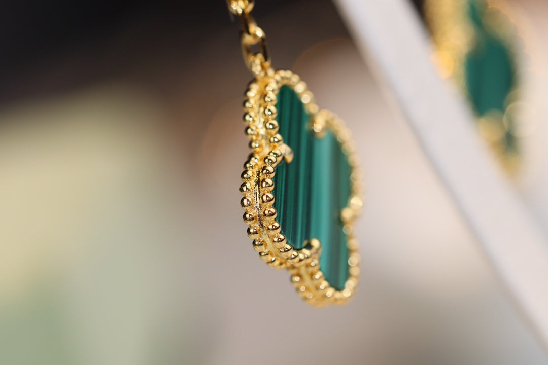 [Moco]CLOVER EARRINGS GOLD MALACHITE DIAMOND 3 MOTIF