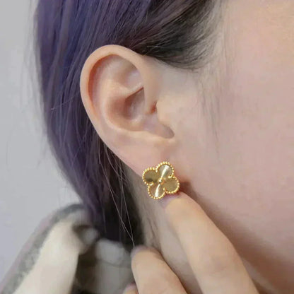 [Moco]CLOVER MEDIUM 1 MOTIFS LASER EARRINGS