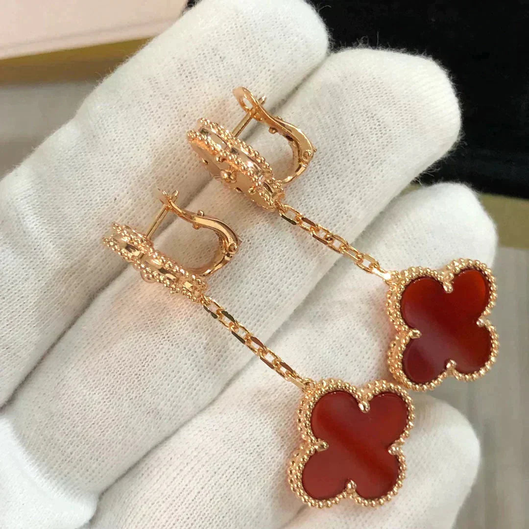 [Moco]CLOVER 2 MOTIF  LASER CARNELIAN EARRINGS