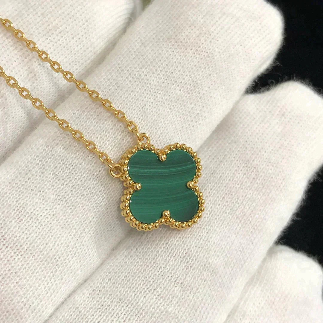 [Moco]CLOVER 15MM MALACHITE SINGLE FLOWER  NECKLACE