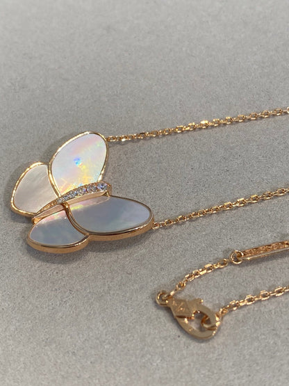 [Moco]BUTTERFLY GOLD MOP DIAMOND NECKLACE