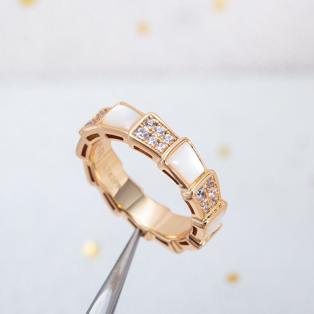 [Moco]SERPENTI RING PINK GOLD MOP DIAMOND PAVED 4MM