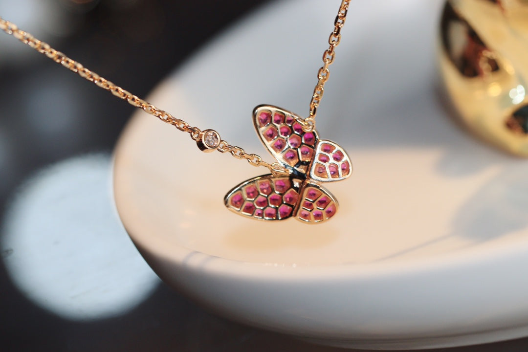 [Moco]BUTTERFLY RED DIAMOND ROSE GOLD NECKLACE