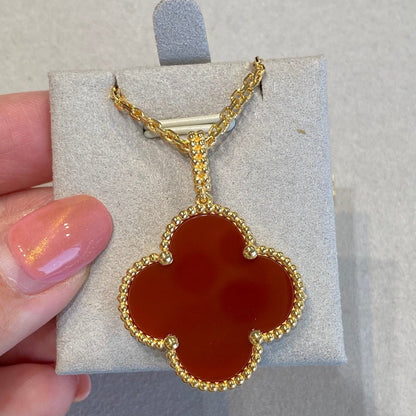 [Moco]CLOVER 25MM NECKLACE GOLD CARNELIAN