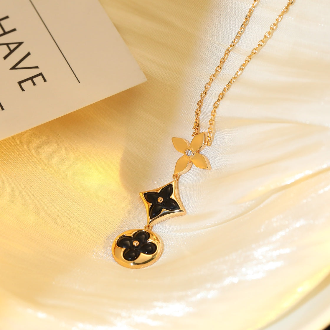 [Moco]STAR AND SUN ONYX PINK GOLD NECKLACE