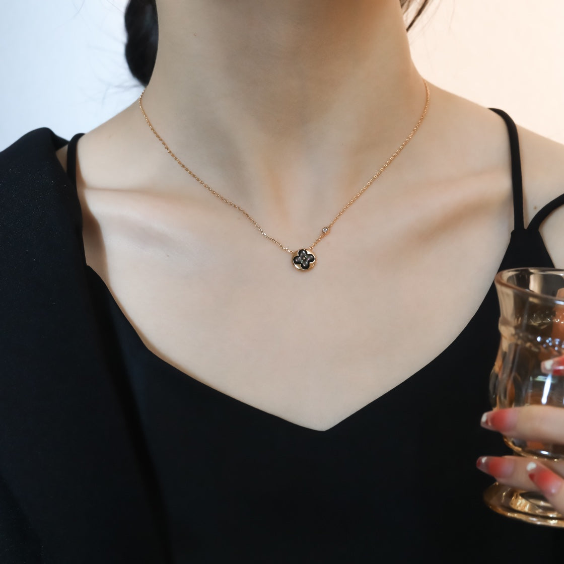 [Moco]SUN PEDANT PINK GOLD 1 DIAMOND NECKLACE