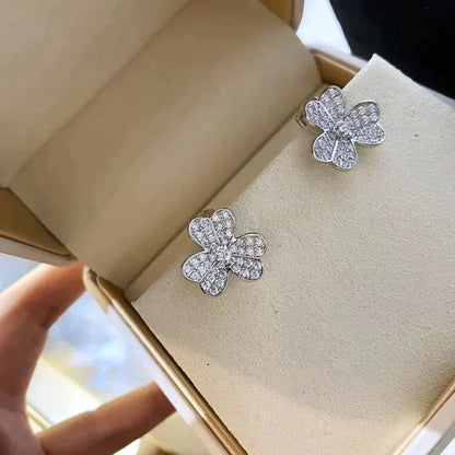 [Moco]CLOVER COMOS DIAMOND EARRINGS SILVER