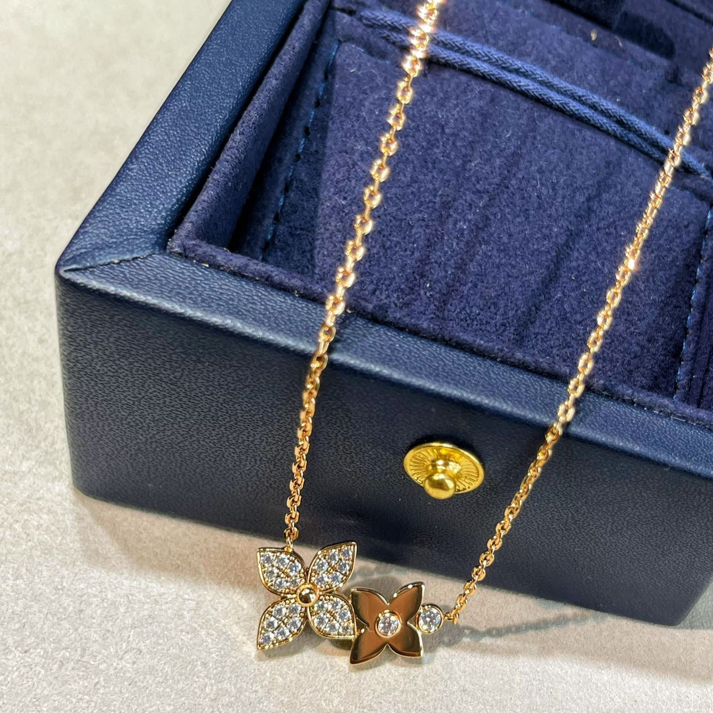 [Moco]STAR BLOSSOM NECKLACE PINK GOLD DIAMONDS