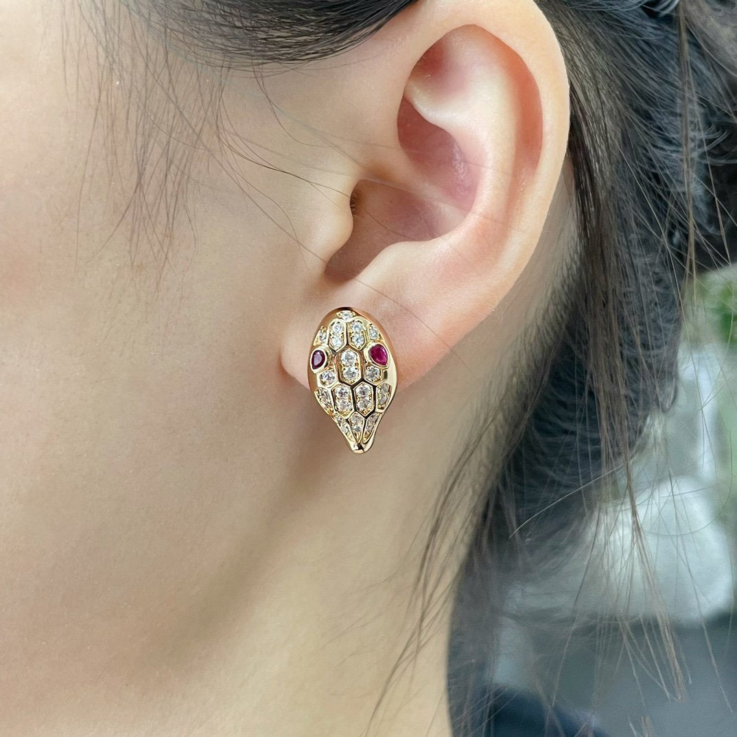 [Moco]SERPENT DIAMOND STUD EARRINGS