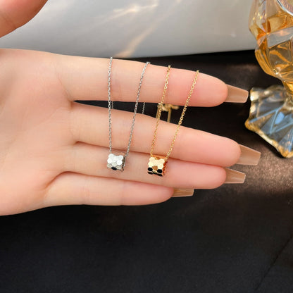 [Moco]BEE MINI NECKLACE