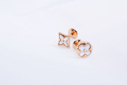 [Moco]STAR AND SUN PINK GOLD MOP STUD EARRINGS