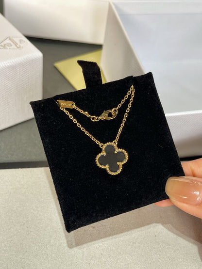 [Moco]CLOVER ROCK CRYSTAL ROSE GOLD NECKLACE