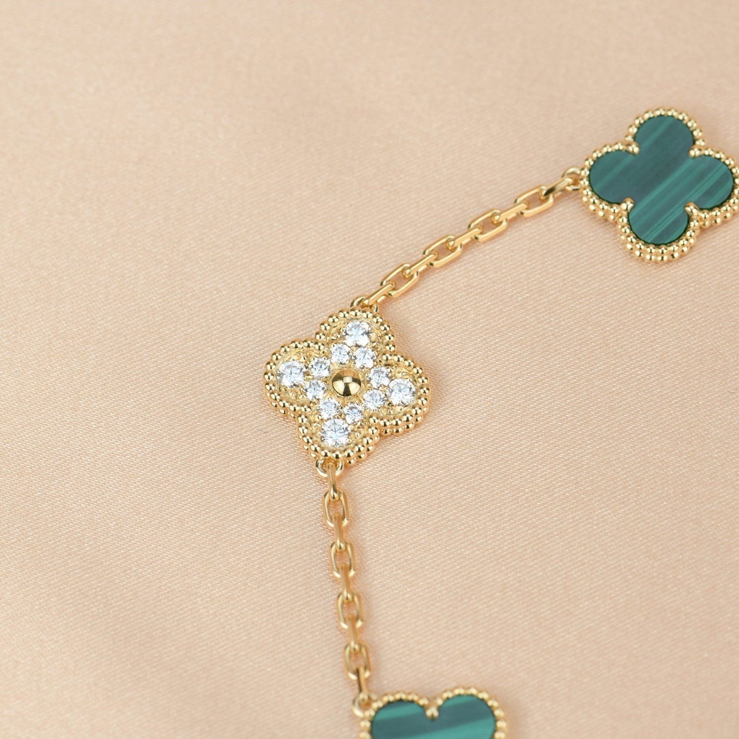 [Moco]CLOVER  5 MOTIF MALACHITE DIAMOND BRACELET