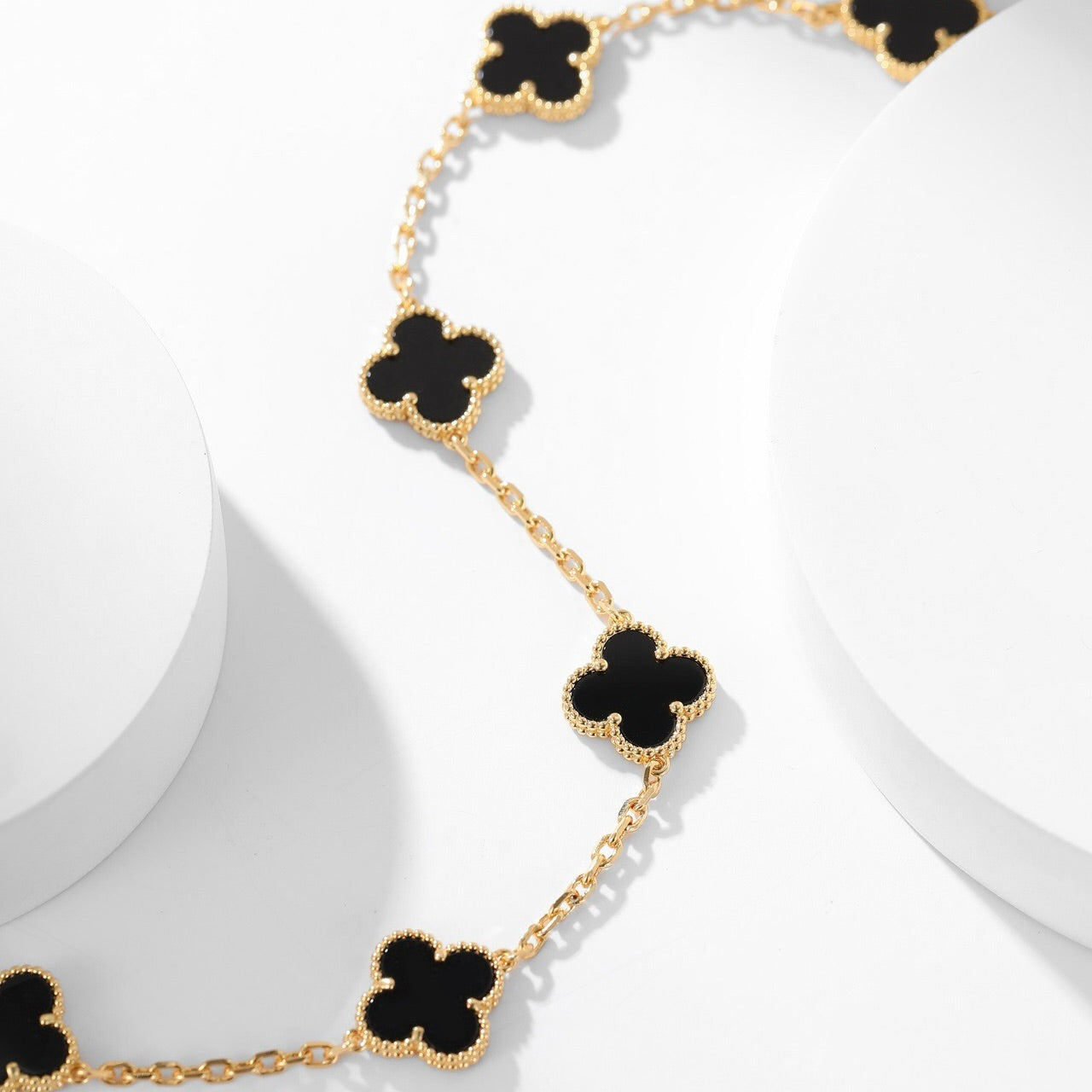 [ROYAL]CLOVERS THE 10-MOTIFS ONYX NECKLACE