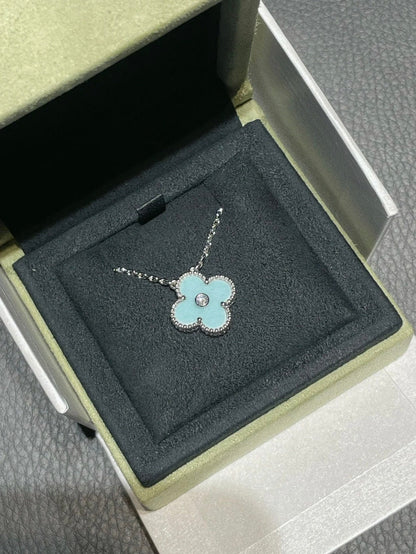 [Moco]CLOVER 1 DIAMOND LIGHT BLUE SILVER NECKLACE