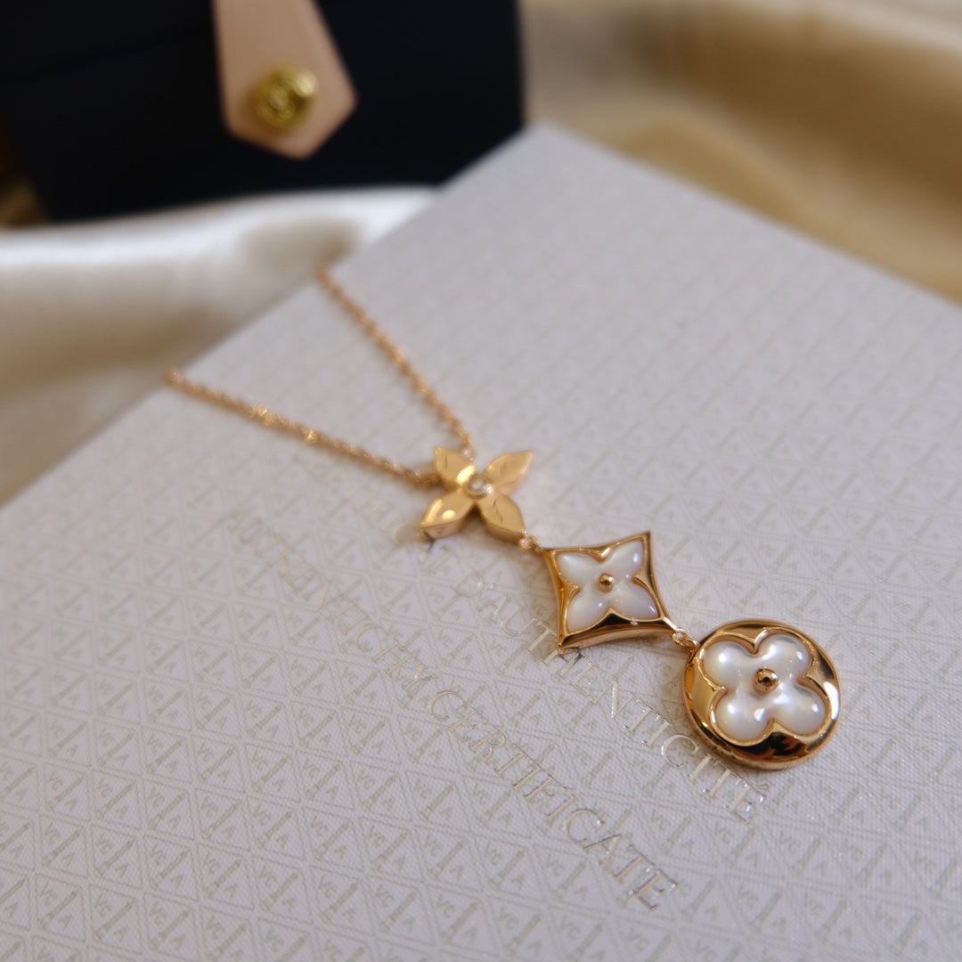 [Moco]COLOR BLOSSOM LARIAT NECKLACE PINK GOLD WHITE MOTHER PEARL AND DIAMOND