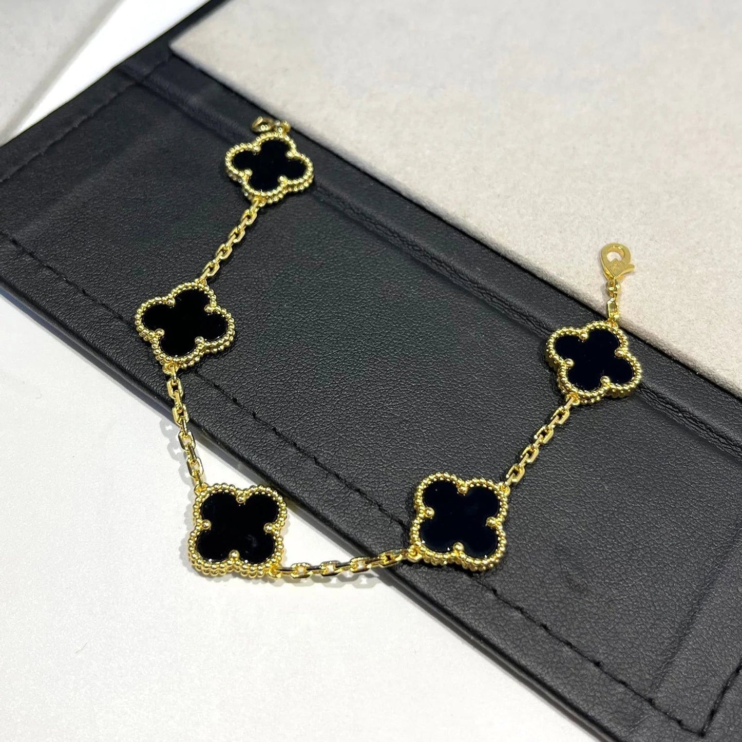 [Moco]CLOVER  5 MOTIFS BLACK ONYX BRACELET