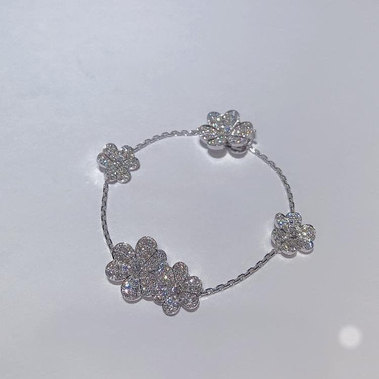 [Moco]FRIVOLE SILVER 5 FLOWERS BRACELET